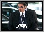 Al Pacino,czarny, płaszcz, okulary