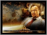 National Treasure 2 - The Book Of Secrets, Harvey Keitel, siedzi, posągi