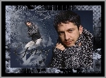 Gerard Butler,sweter