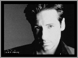 David Duchovny,ciemny strój