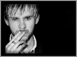 Dominic Monaghan,jasne włosy, broda