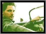 Eric Bana,auto, kierownica