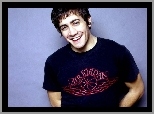 Jake Gyllenhaal,czerwony napis