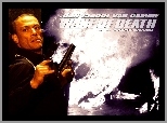 Jean Claude Van Damme,pistolety