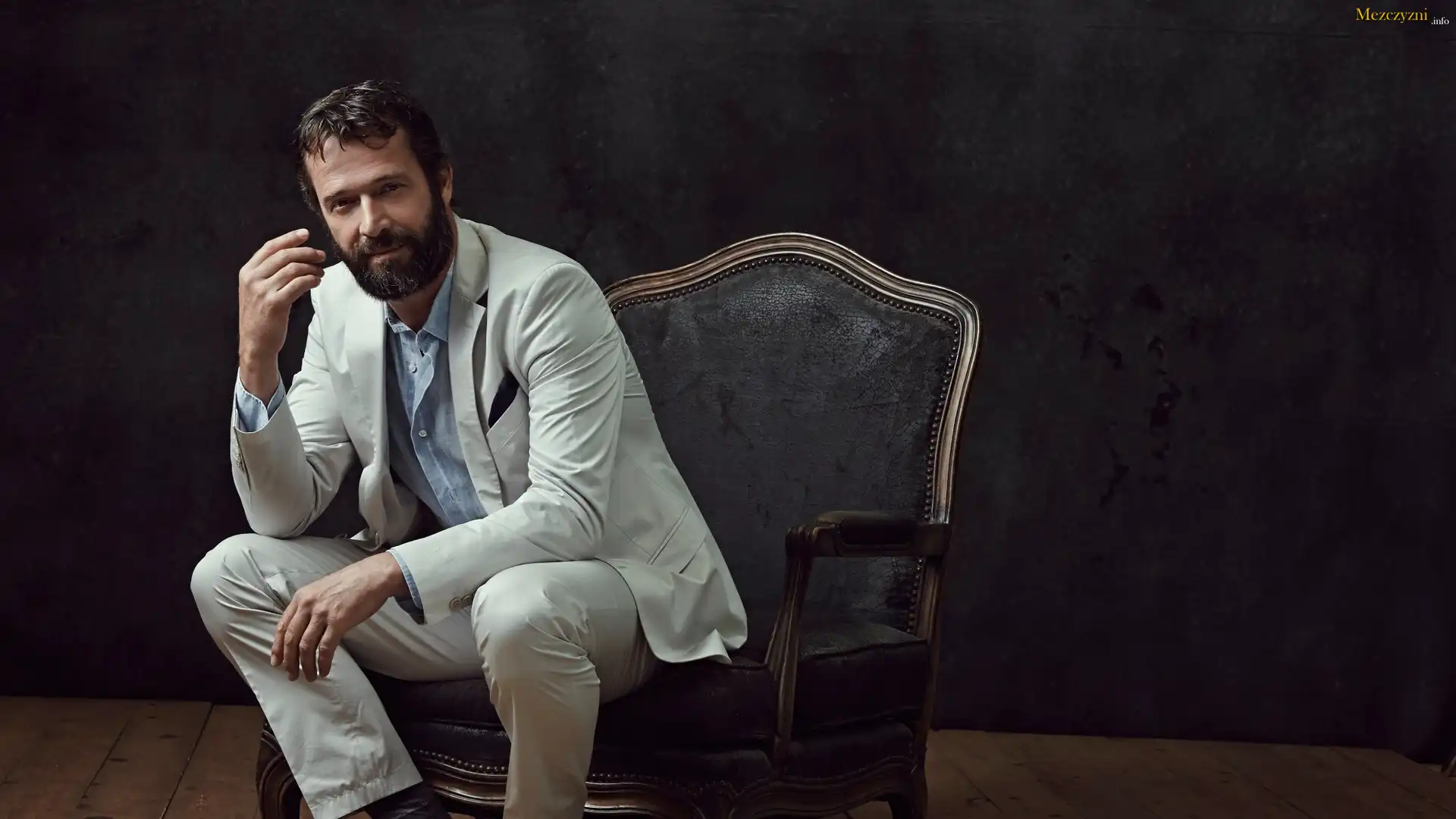 Mężczyzna, Aktor, James Purefoy, Fotel